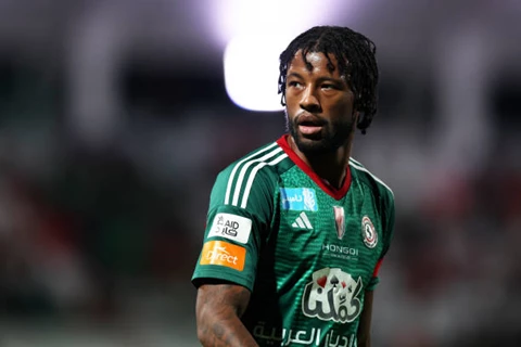 ساهم بـ5 أهداف.. فينالدوم يرحب بخليفة جيرارد في الاتفاق